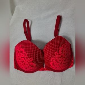 Victorias secret Very sexy push up bra size 32DD- Read description